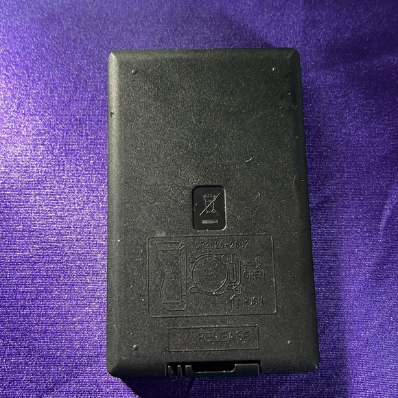 📌Rotating Crystal Table Lamp 16 RGB Colors and Remote Control - Picture 6 of 7